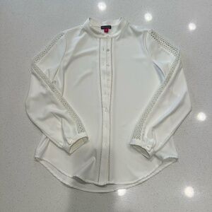 Vince Camuto XS Ivory Dress Shirt with Lace Cutout on Sleeves